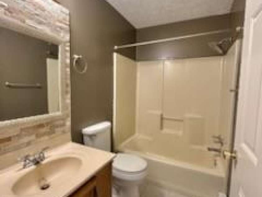 39 Vine Street, Woodfin, NC 28804.  MLS# CAR4285298, YatesRealty ID 34639. 