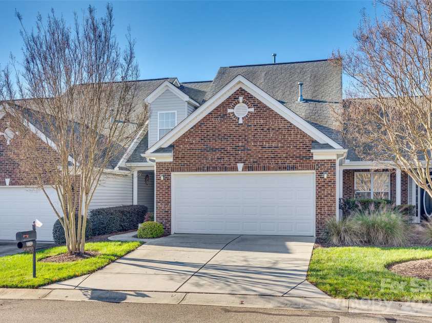 312 Garnet Court, Fort Mill, SC 29708.  MLS# CAR4204021, YatesRealty ID 3464. 