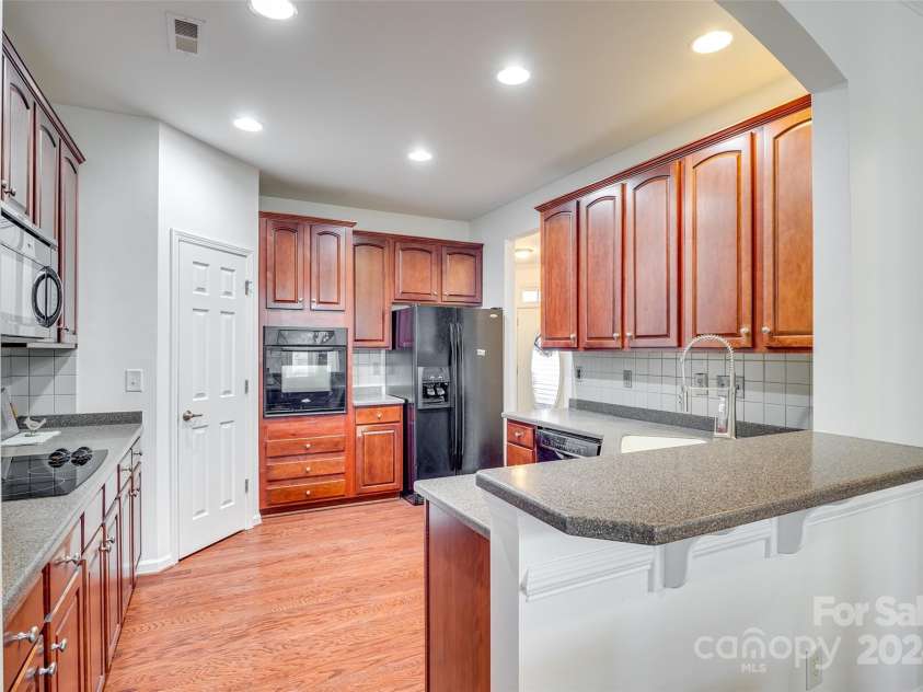 312 Garnet Court, Fort Mill, SC 29708.  MLS# CAR4204021, YatesRealty ID 3464. 