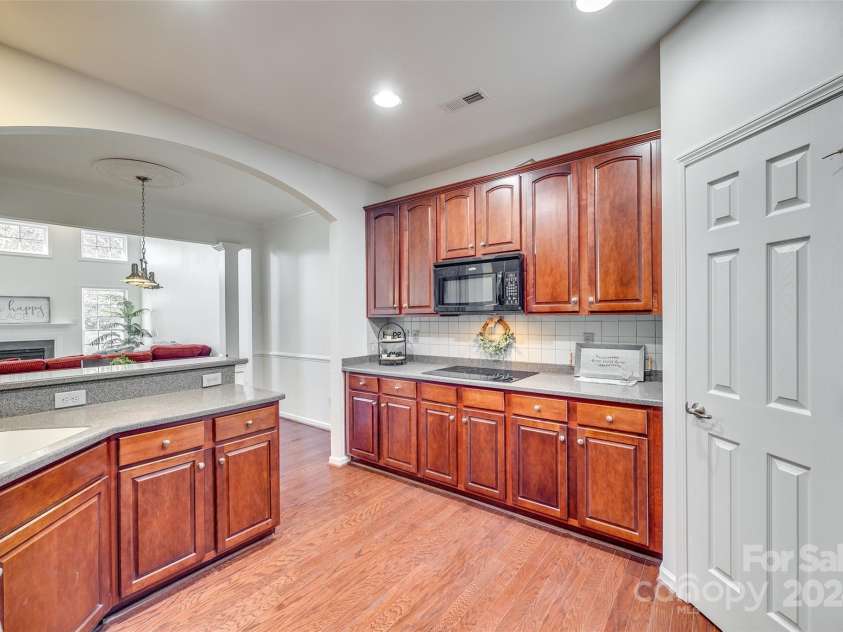 312 Garnet Court, Fort Mill, SC 29708.  MLS# CAR4204021, YatesRealty ID 3464. 