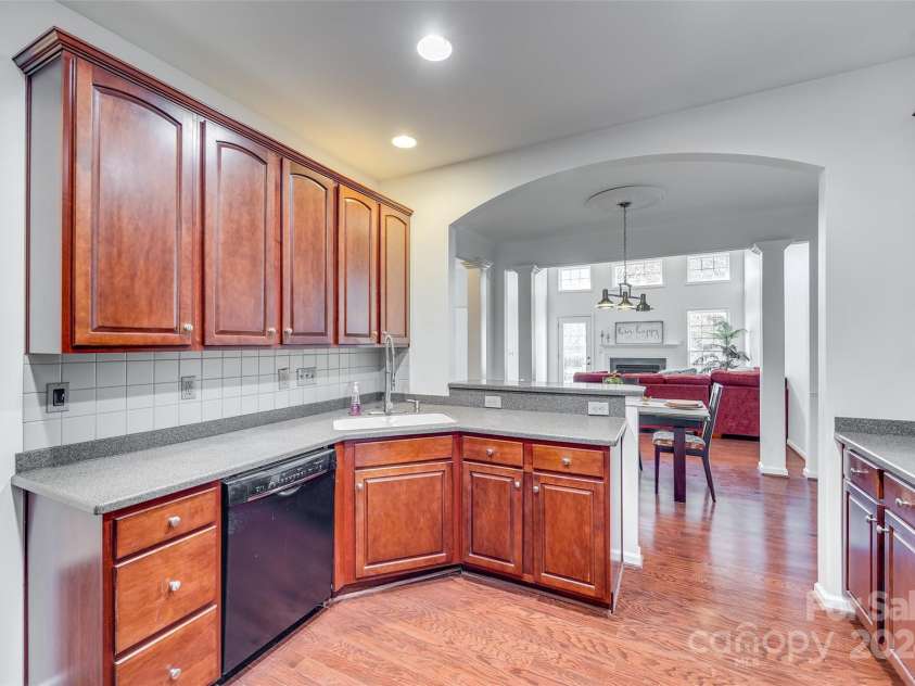 312 Garnet Court, Fort Mill, SC 29708.  MLS# CAR4204021, YatesRealty ID 3464. 