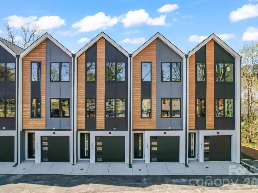 3453 Byrnes Street, Charlotte, NC 28205.  MLS# CAR4329263, YatesRealty ID 3464. 
