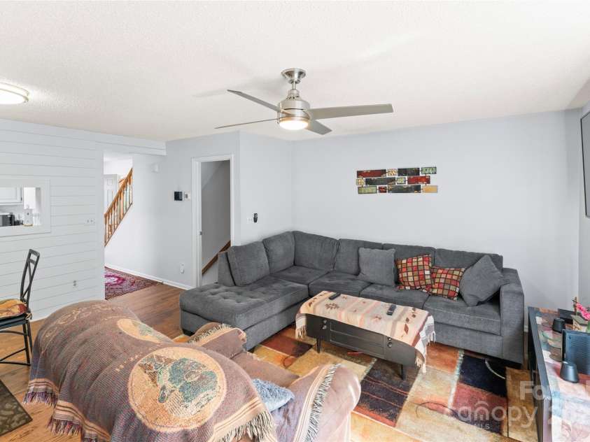 9614 Green Gable Court, Charlotte, NC 28270.  MLS# CAR4294341, YatesRealty ID 34640. 