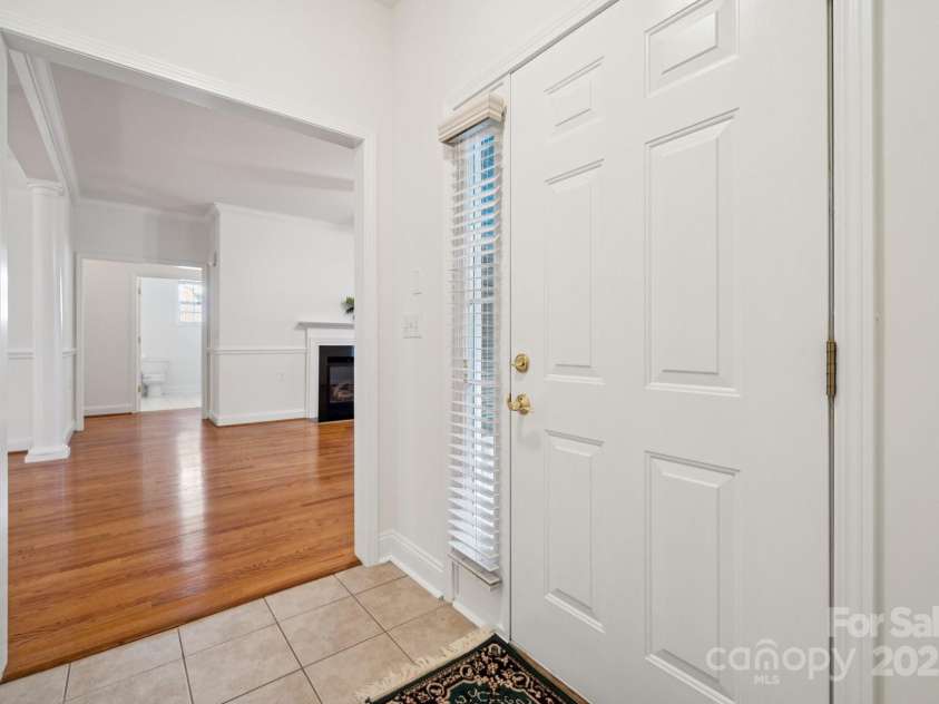 10011 Bishops Gate Boulevard, Pineville, NC 28134.  MLS# CAR4334475, YatesRealty ID 34641. Entry