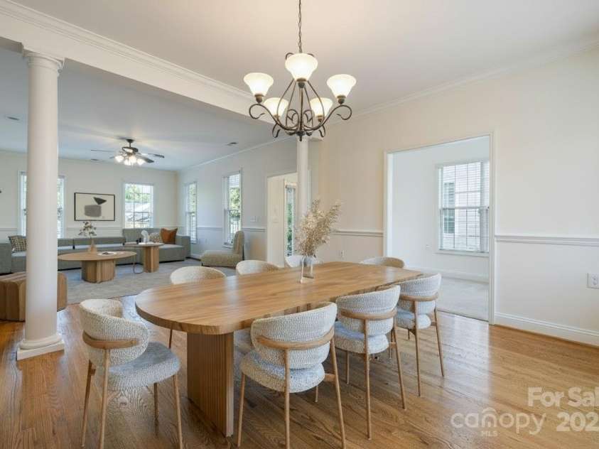 10011 Bishops Gate Boulevard, Pineville, NC 28134.  MLS# CAR4334475, YatesRealty ID 34641. Virtually Staged Dining Room
