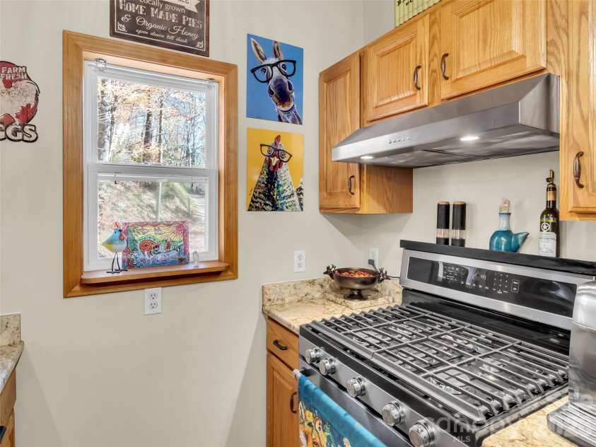 245 Greenview Drive, Maggie Valley, NC 28751.  MLS# CAR4397878, YatesRealty ID 34641. 
