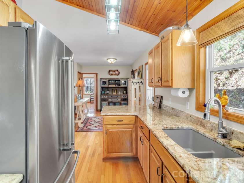 245 Greenview Drive, Maggie Valley, NC 28751.  MLS# CAR4397878, YatesRealty ID 34641. 