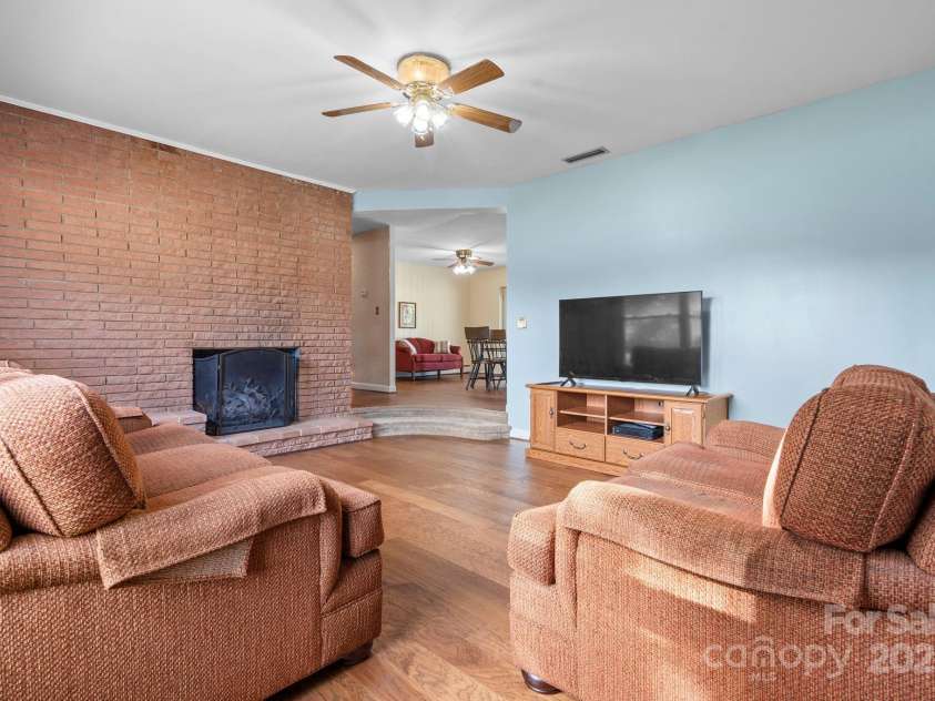 12 Woods Drive, Granite Falls, NC 28630.  MLS# CAR4296055, YatesRealty ID 34642. 