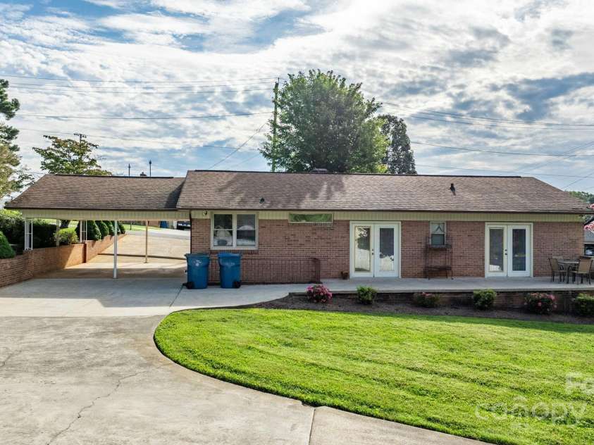 12 Woods Drive, Granite Falls, NC 28630.  MLS# CAR4296055, YatesRealty ID 34642. 