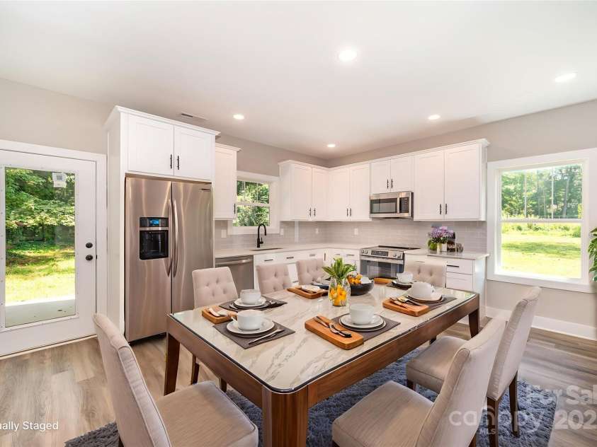237 Hall Street, Salisbury, NC 28144.  MLS# CAR4296155, YatesRealty ID 34643. 