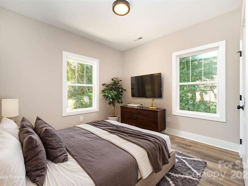 237 Hall Street, Salisbury, NC 28144.  MLS# CAR4296155, YatesRealty ID 34643. Bedroom 1 - Virtually staged