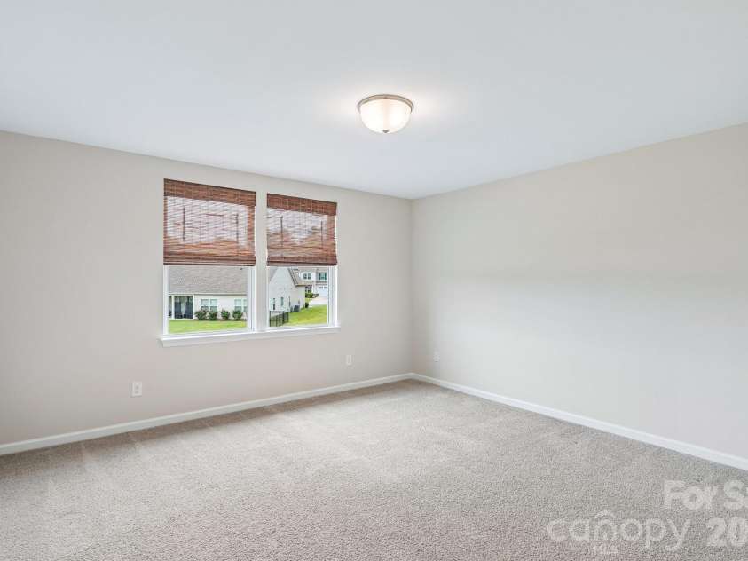 7674 Fenn Way, Fort Mill, SC 29707.  MLS# CAR4396473, YatesRealty ID 34643. 