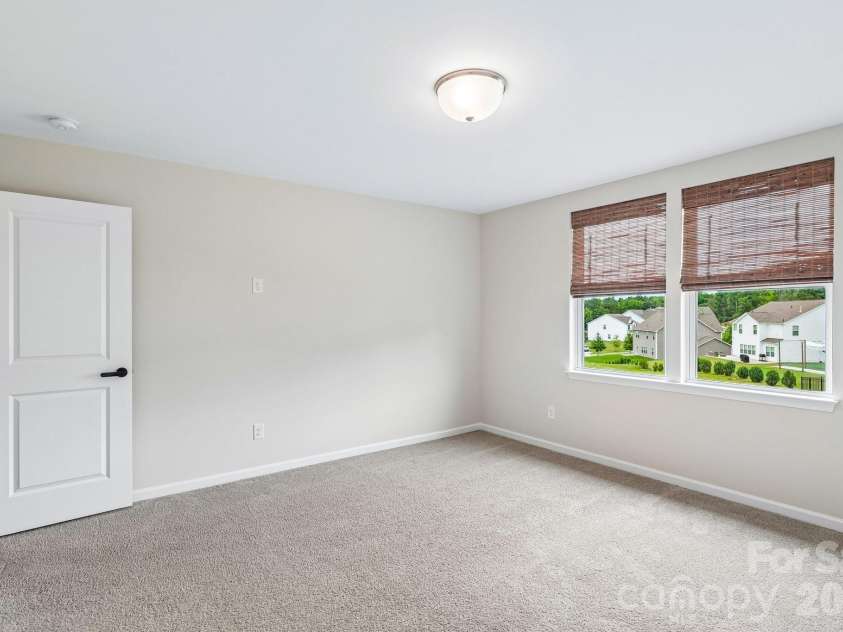 7674 Fenn Way, Fort Mill, SC 29707.  MLS# CAR4396473, YatesRealty ID 34643. 