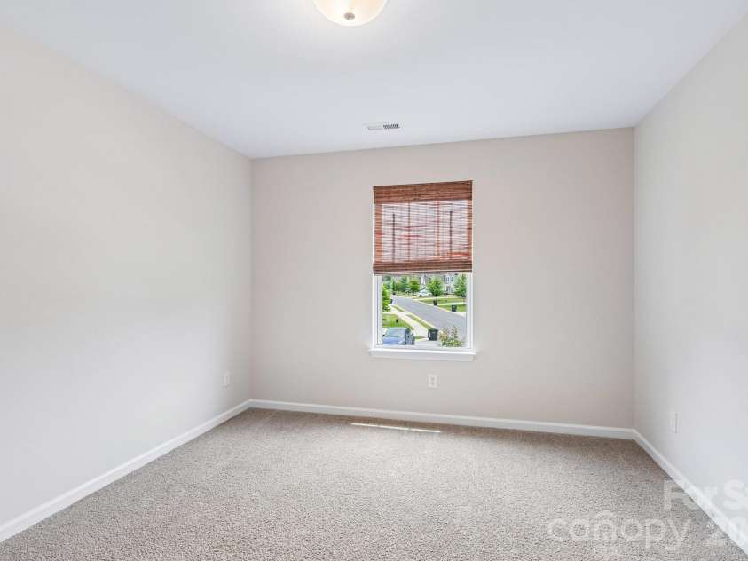 7674 Fenn Way, Fort Mill, SC 29707.  MLS# CAR4396473, YatesRealty ID 34643. 
