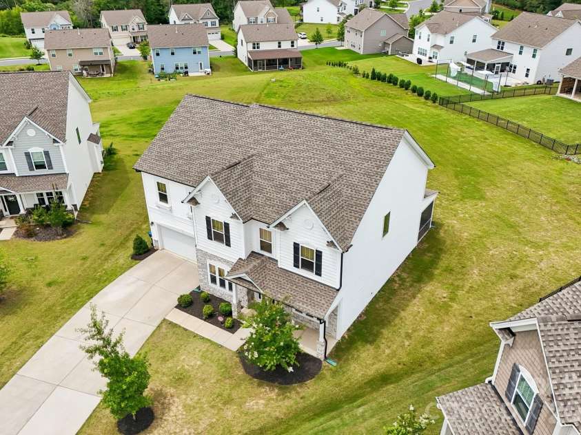 7674 Fenn Way, Fort Mill, SC 29707.  MLS# CAR4396473, YatesRealty ID 34643. 