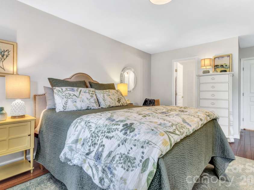 2601 Sagamore Lane, Asheville, NC 28806.  MLS# CAR4396066, YatesRealty ID 34644. 