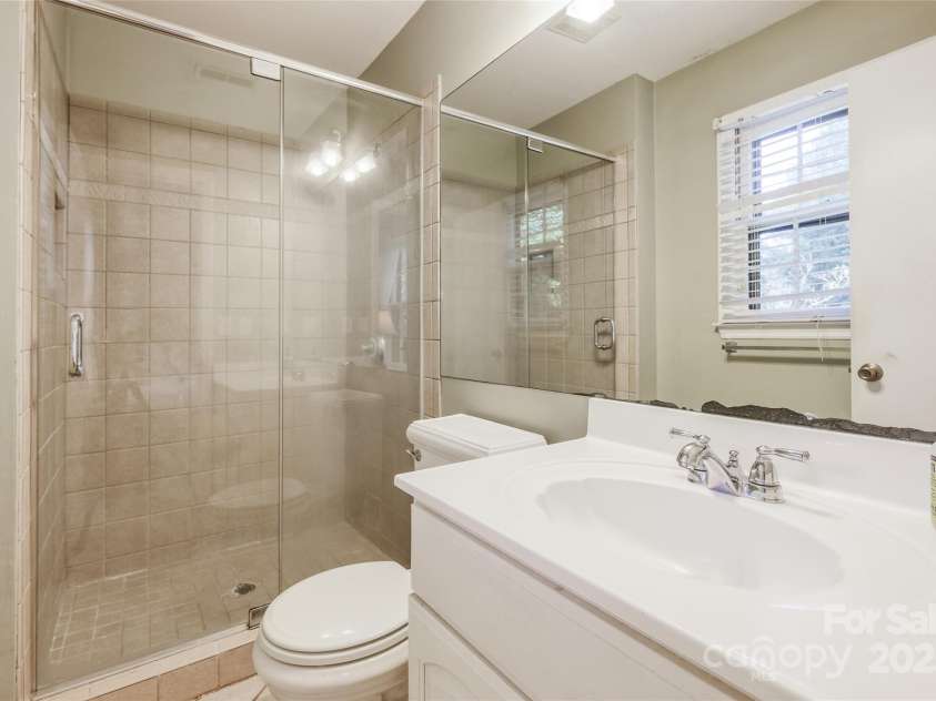 6010 Rexwood Place, Charlotte, NC 28210.  MLS# CAR4295540, YatesRealty ID 34644. 