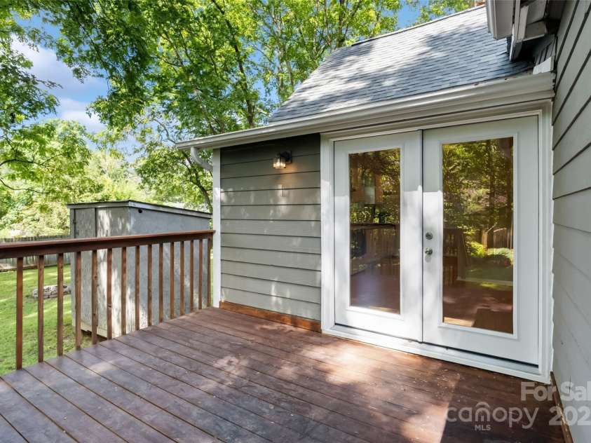 29 Seventh Street, York, SC 29745.  MLS# CAR4333315, YatesRealty ID 34645. 