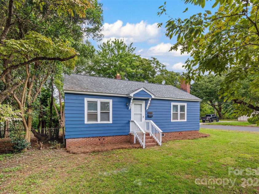 1321 Eisenhower Road, Rock Hill, SC 29730.  MLS# CAR4295386, YatesRealty ID 34646. Front View