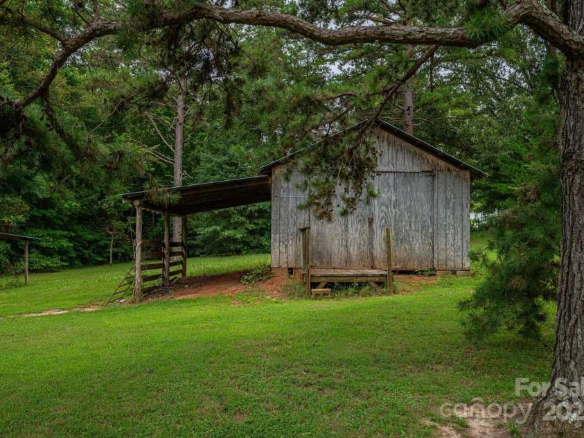 3323 Sadler Road, Alexis, NC 28006.  MLS# CAR4294283, YatesRealty ID 34647. 