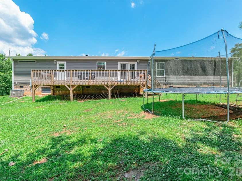 2541 Rocky Creek Road, Chester, SC 29706.  MLS# CAR4395237, YatesRealty ID 34648. 