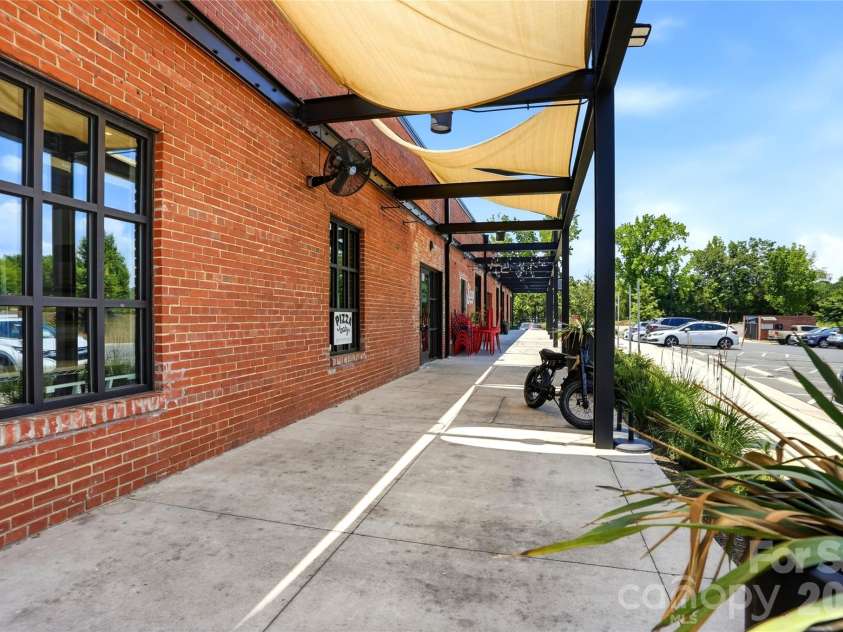1411/1413 4th Street, Charlotte, NC 28208.  MLS# CAR4394639, YatesRealty ID 34649. 
