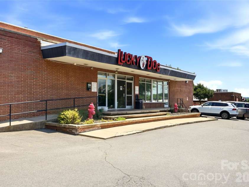 1411/1413 4th Street, Charlotte, NC 28208.  MLS# CAR4394639, YatesRealty ID 34649. 