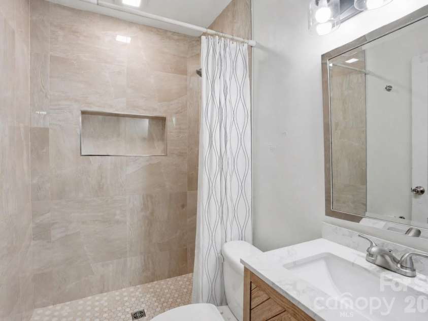 1411/1413 4th Street, Charlotte, NC 28208.  MLS# CAR4394639, YatesRealty ID 34649. 