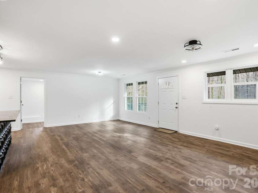 704 Border Street, Dallas, NC 28034.  MLS# CAR4342695, YatesRealty ID 3465. 