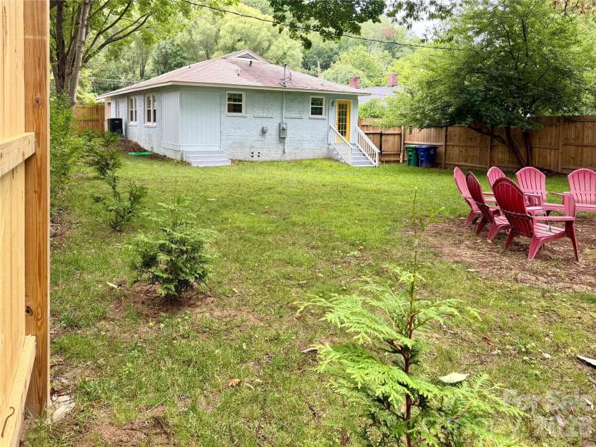 115 Powell Street, Swannanoa, NC 28778.  MLS# CAR4339812, YatesRealty ID 34650. 