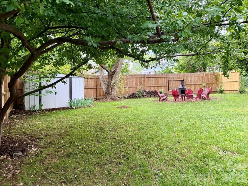 115 Powell Street, Swannanoa, NC 28778.  MLS# CAR4339812, YatesRealty ID 34650. 