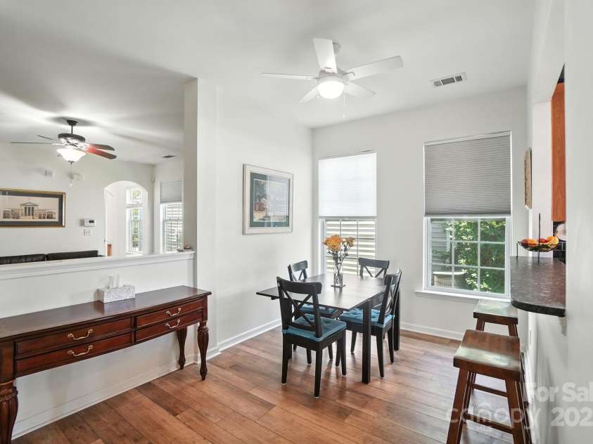 9554 Turning Wheel Drive, Charlotte, NC 28214.  MLS# CAR4290314, YatesRealty ID 34652. 