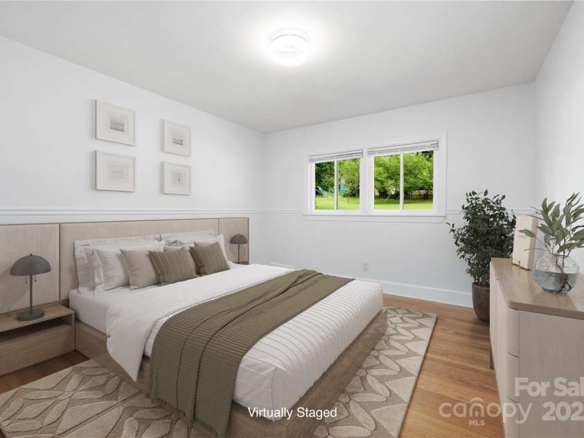 4742 Emory Lane, Charlotte, NC 28211.  MLS# CAR4271351, YatesRealty ID 34653. Virtually staged Bedroom 2