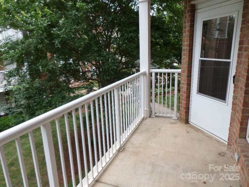 3224 Margellina Drive, Charlotte, NC 28210.  MLS# CAR4279478, YatesRealty ID 34654. 