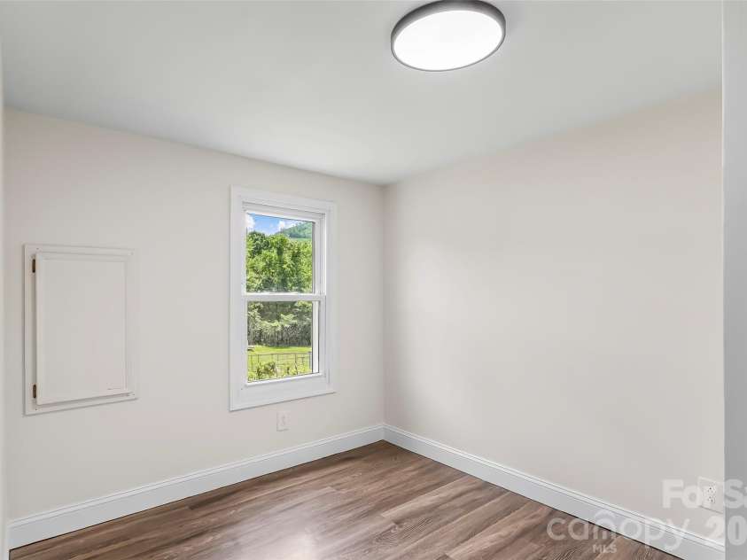 7439 US 64 Highway, Morganton, NC 28655.  MLS# CAR4399772, YatesRealty ID 34654. 