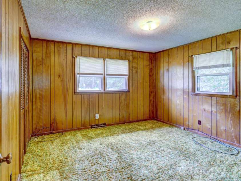 3641 Tryon Courthouse Road, Cherryville, NC 28021.  MLS# CAR4398519, YatesRealty ID 34655. Bedroom 3
