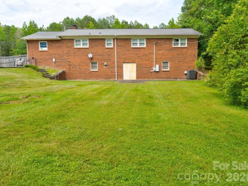 3641 Tryon Courthouse Road, Cherryville, NC 28021.  MLS# CAR4398519, YatesRealty ID 34655. Rear yard