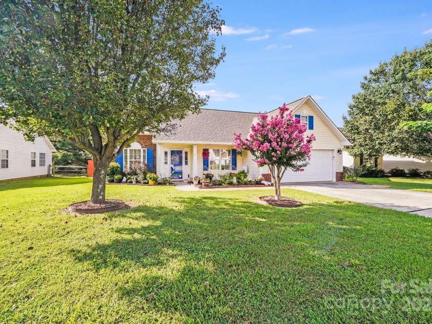 3319 Creek Trail Road, Indian Trail, NC 28079.  MLS# CAR4295633, YatesRealty ID 34657. Front view with amazing curb appeal!