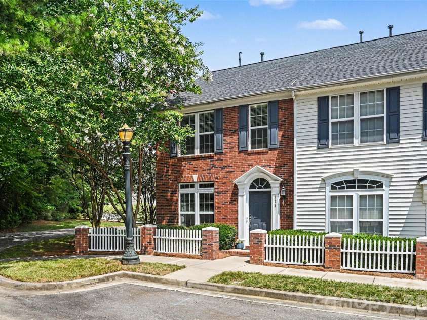 929 Coolsprings Lane, Rock Hill, SC 29730.  MLS# CAR4398665, YatesRealty ID 34659. 
