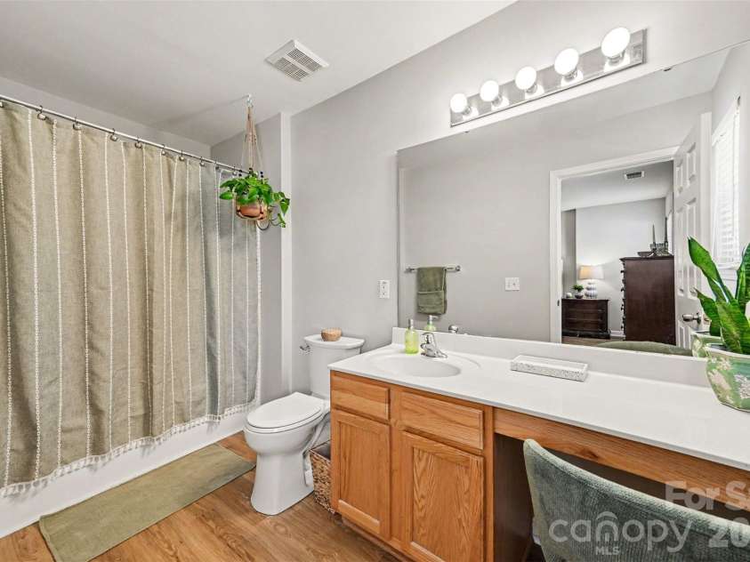 929 Coolsprings Lane, Rock Hill, SC 29730.  MLS# CAR4398665, YatesRealty ID 34659. Primary Bath