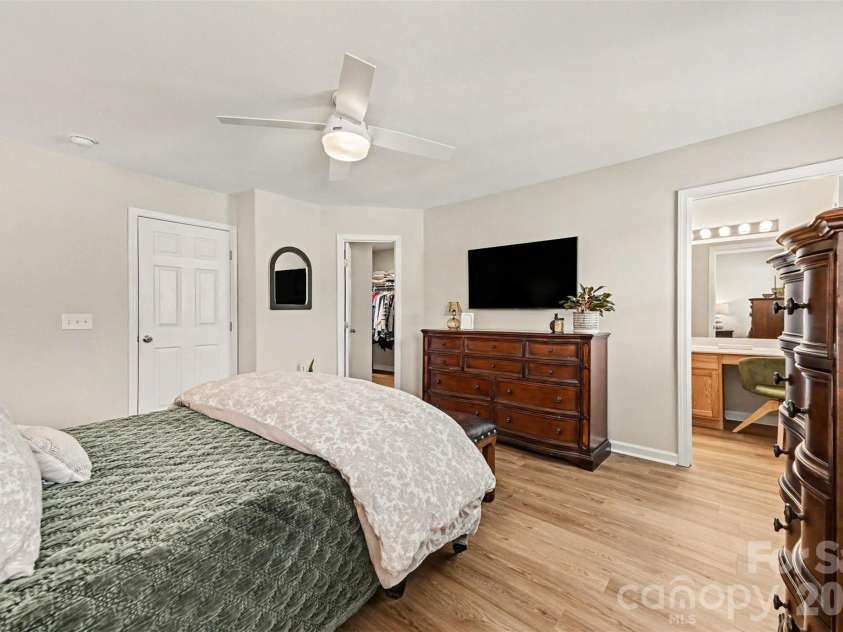 929 Coolsprings Lane, Rock Hill, SC 29730.  MLS# CAR4398665, YatesRealty ID 34659. Primary Bedroom