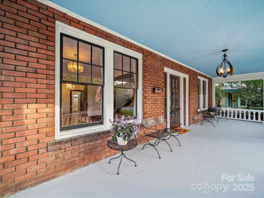 414 Fulton Street, Salisbury, NC 28144.  MLS# CAR4296048, YatesRealty ID 34663. 