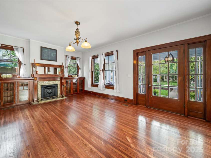 414 Fulton Street, Salisbury, NC 28144.  MLS# CAR4296048, YatesRealty ID 34663. 