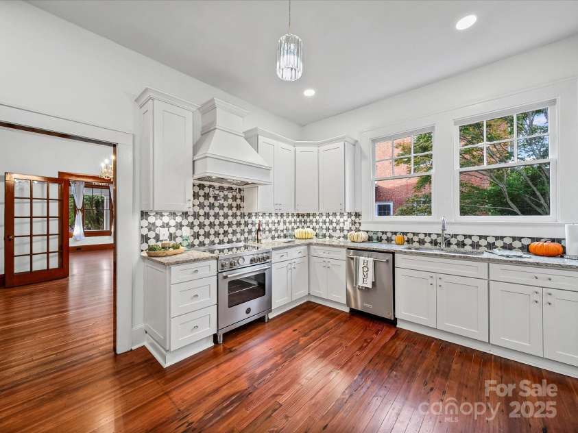 414 Fulton Street, Salisbury, NC 28144.  MLS# CAR4296048, YatesRealty ID 34663. 