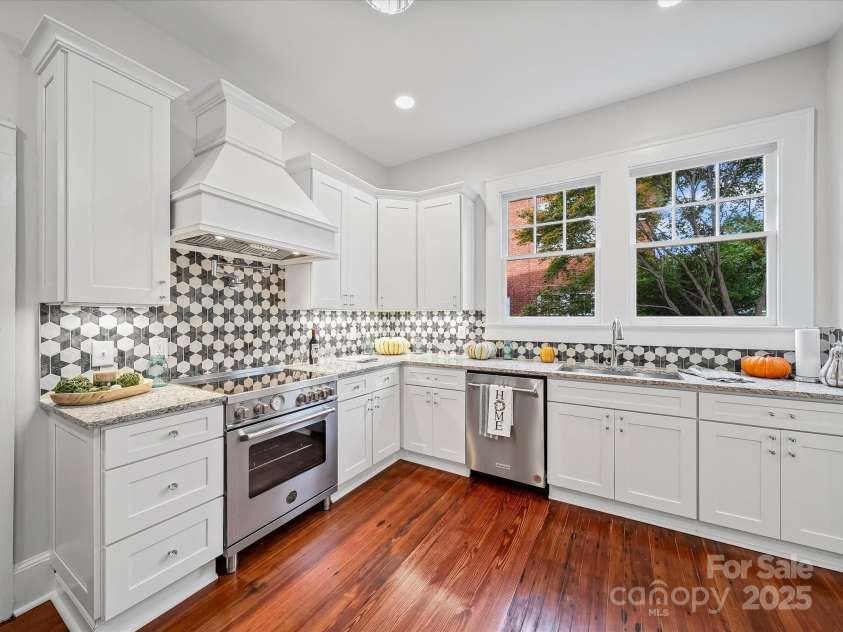 414 Fulton Street, Salisbury, NC 28144.  MLS# CAR4296048, YatesRealty ID 34663. 
