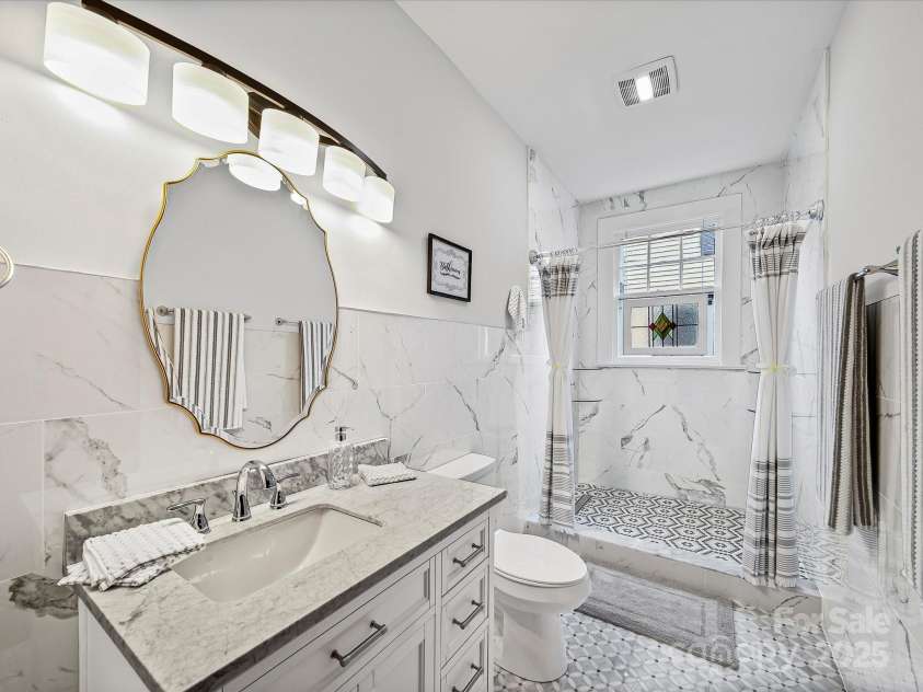 414 Fulton Street, Salisbury, NC 28144.  MLS# CAR4296048, YatesRealty ID 34663. 