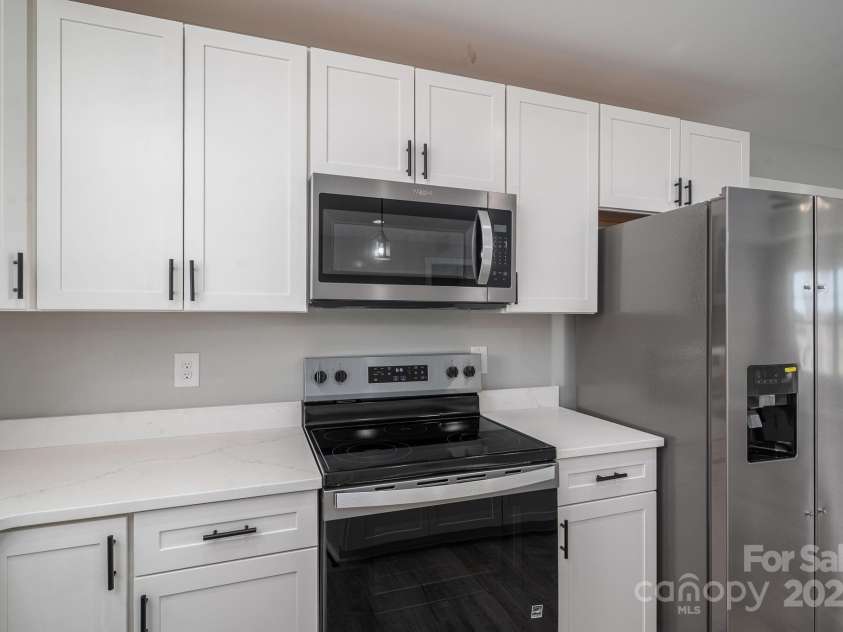 367 Northbrook III School Road, Vale, NC 28168.  MLS# CAR4296646, YatesRealty ID 34664. Kitchen