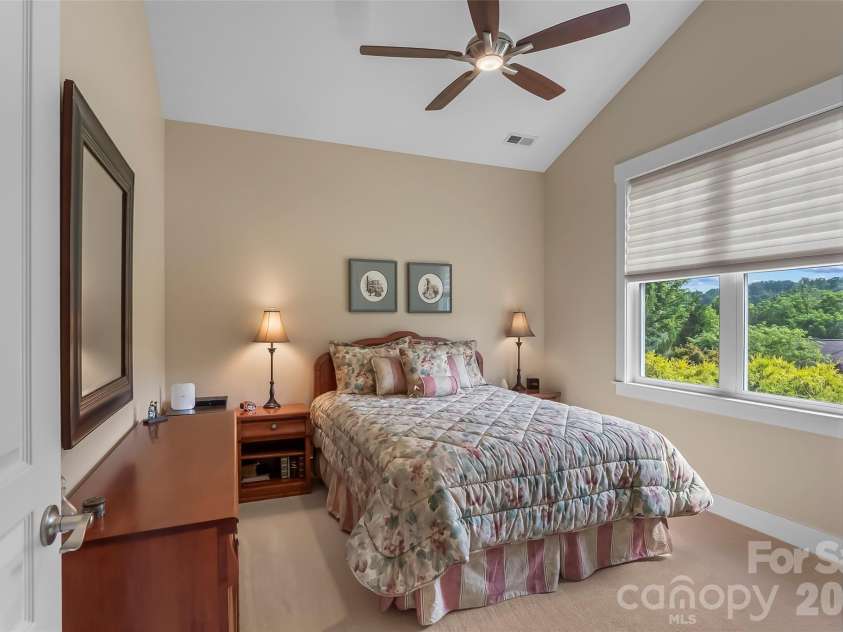 15 Craftsman View Drive, Asheville, NC 28804.  MLS# CAR4398453, YatesRealty ID 34665. Cathedral ceiling in 2nd bedroom