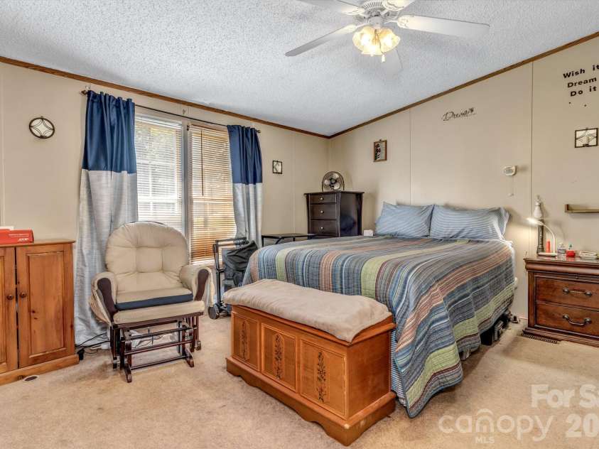 147 High Valley Estates Drive, Alexander, NC 28701.  MLS# CAR4399897, YatesRealty ID 34666. 