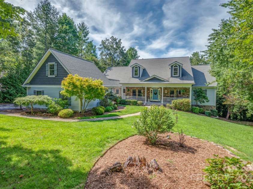 184 Duncan Estate Drive, Fletcher, NC 28732.  MLS# CAR4294135, YatesRealty ID 34666. 